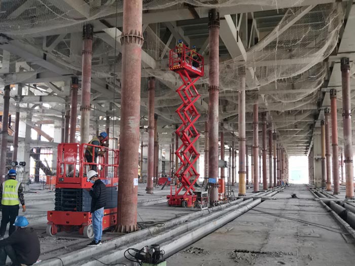 开云手机官方版在线入口高空作业车为北京冬奥会项目建设加速