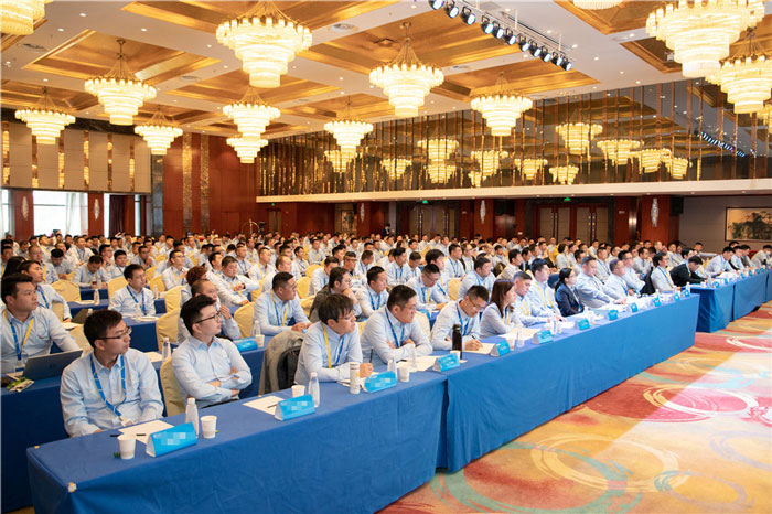 新起点、新征程、乘风破浪、砥砺前行——开云手机官方版在线入口管理层大会在南京隆重召开-1.jpg
