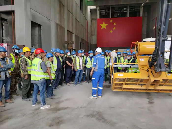 表扬信+锦旗！这是开云手机官方版在线入口的责任与温度-2.jpg